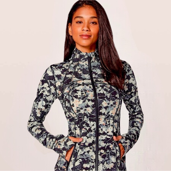 Lululemon Define Jacket Spring Bloom Multi Black size 8 - Picture 7 of 8